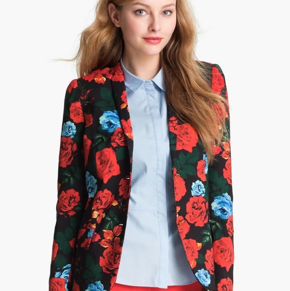 Vince Camuto Jackets & Blazers - Vince Camuto Rose Blazer